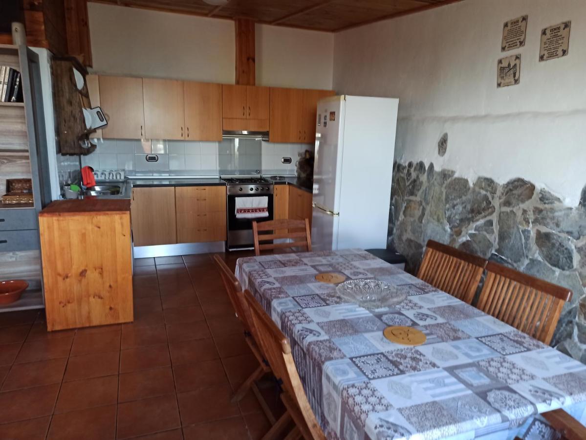 Casa De Los Abuelos วิลาฟลอร์ ภายนอก รูปภาพ
